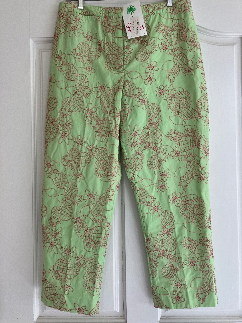 Lily Pulitzer Vintage Capri Pants Women's size 12 Pineapple Embroidered NWT
